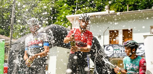 ALLA 17ª SUNSET BIKE BRINDANO FILIPPO BERTONE E SIMONA CE'